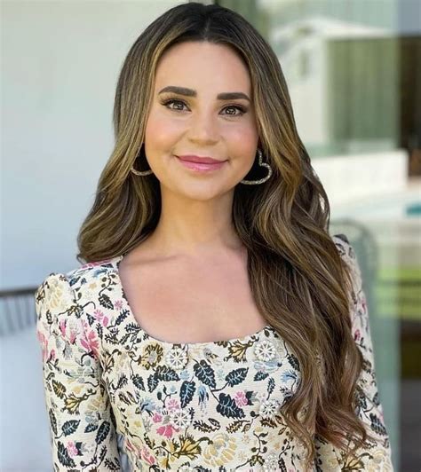 Rosanna Pansino Net Worth, Height, Boyfriend, Age,。